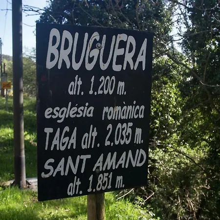 Cal Sadurni Holiday home Bruguera